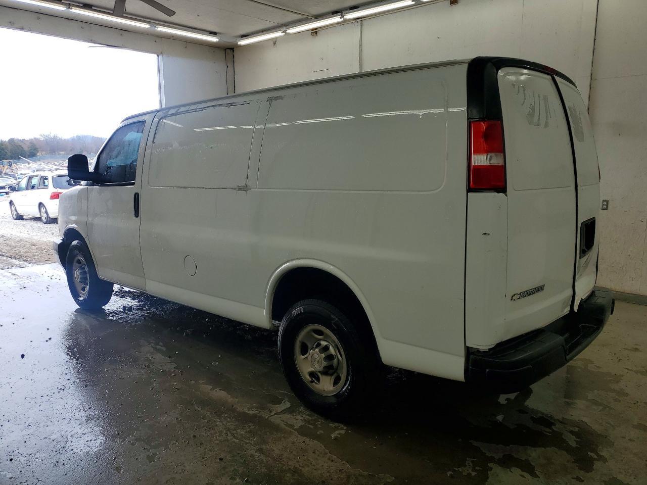 2020 Chevy Express G2500 Cargo - R & D - Pri Fleet - Ck Eng Lt On - Image 2