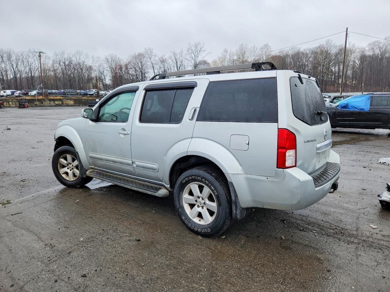 2010 Nissan Pathfinder S Fe+ - Фото 2