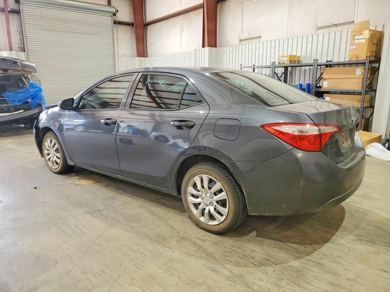 2015 Toyota Corolla Le - Фото 2