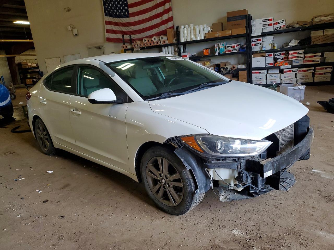 2017 Hyundai Elantra Se - Image 4