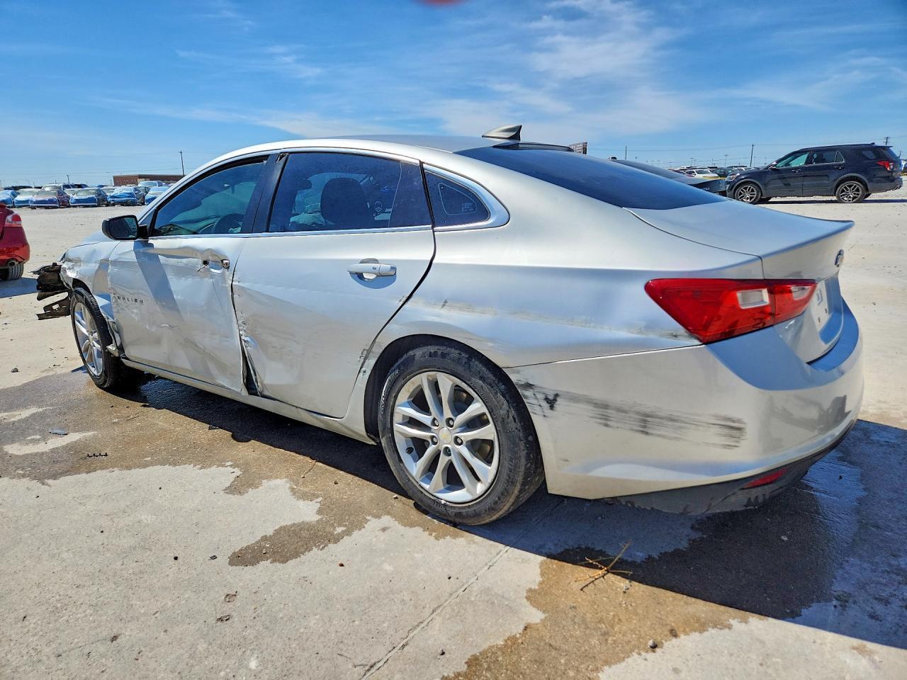 2017 Chevrolet Malibu Ls - Фото 2