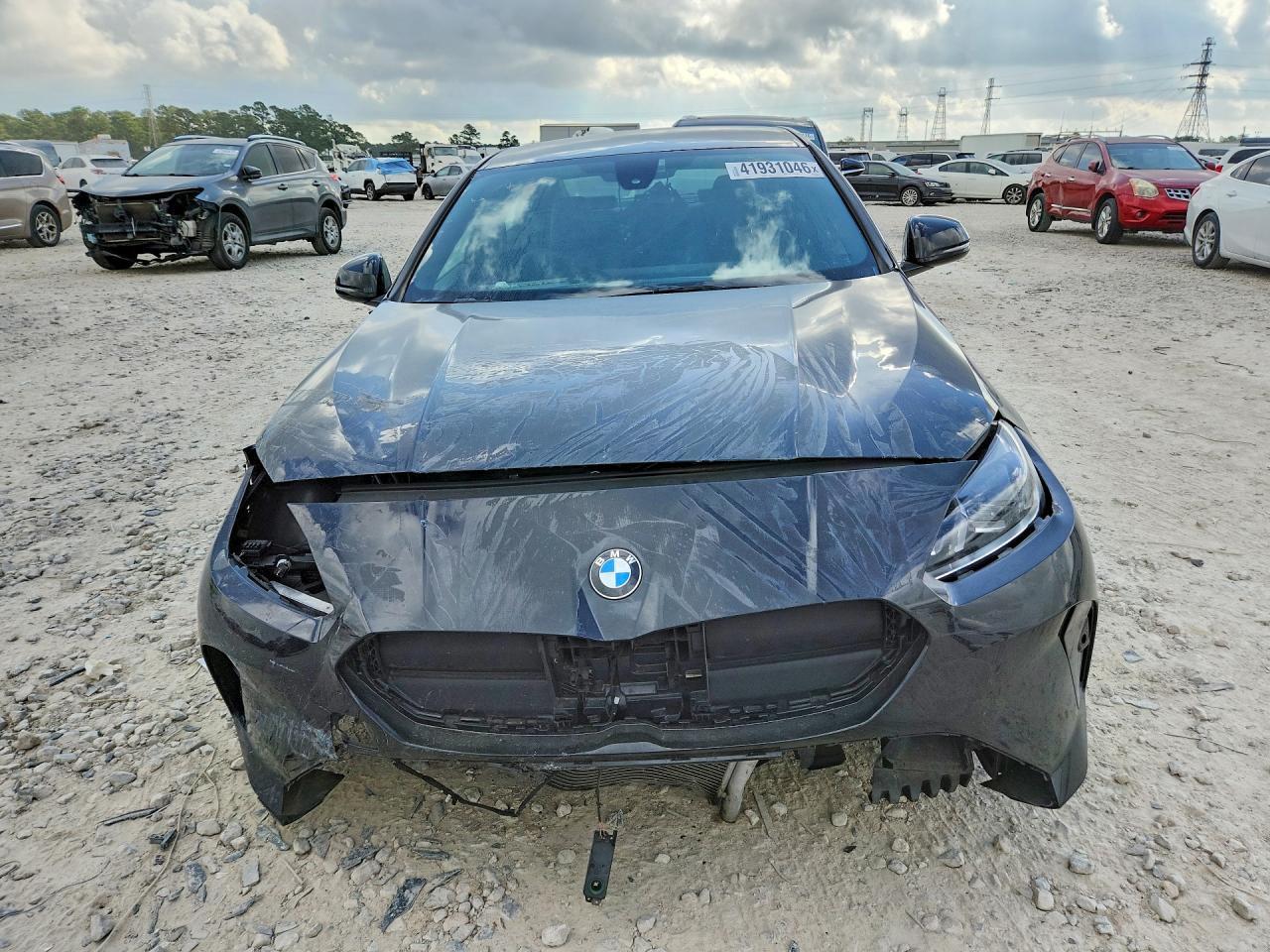 2025 BMW Motorrad 228Xi - Image 5