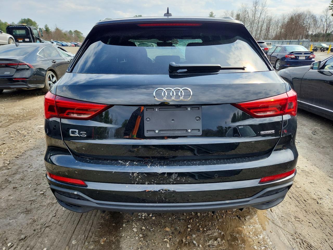 2025 Audi Q3 Premium Plus S Line 45 - Фото 6