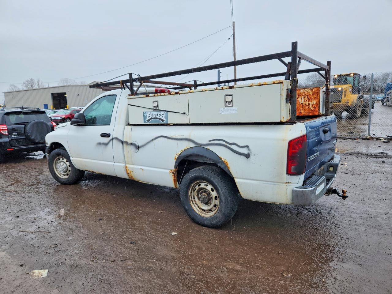 2004 Dodge Ram 2500 St - Фото 2