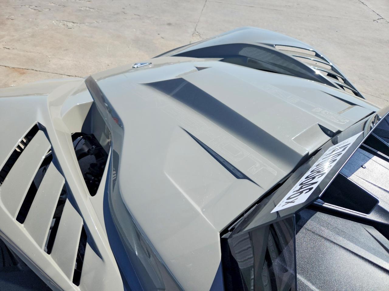 2022 Polaris Slingshot Slr - Фото 7