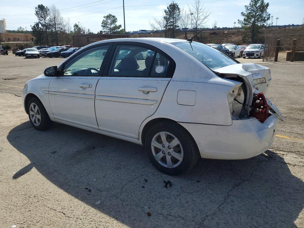 2008 Hyundai Accent Gls - Image 2