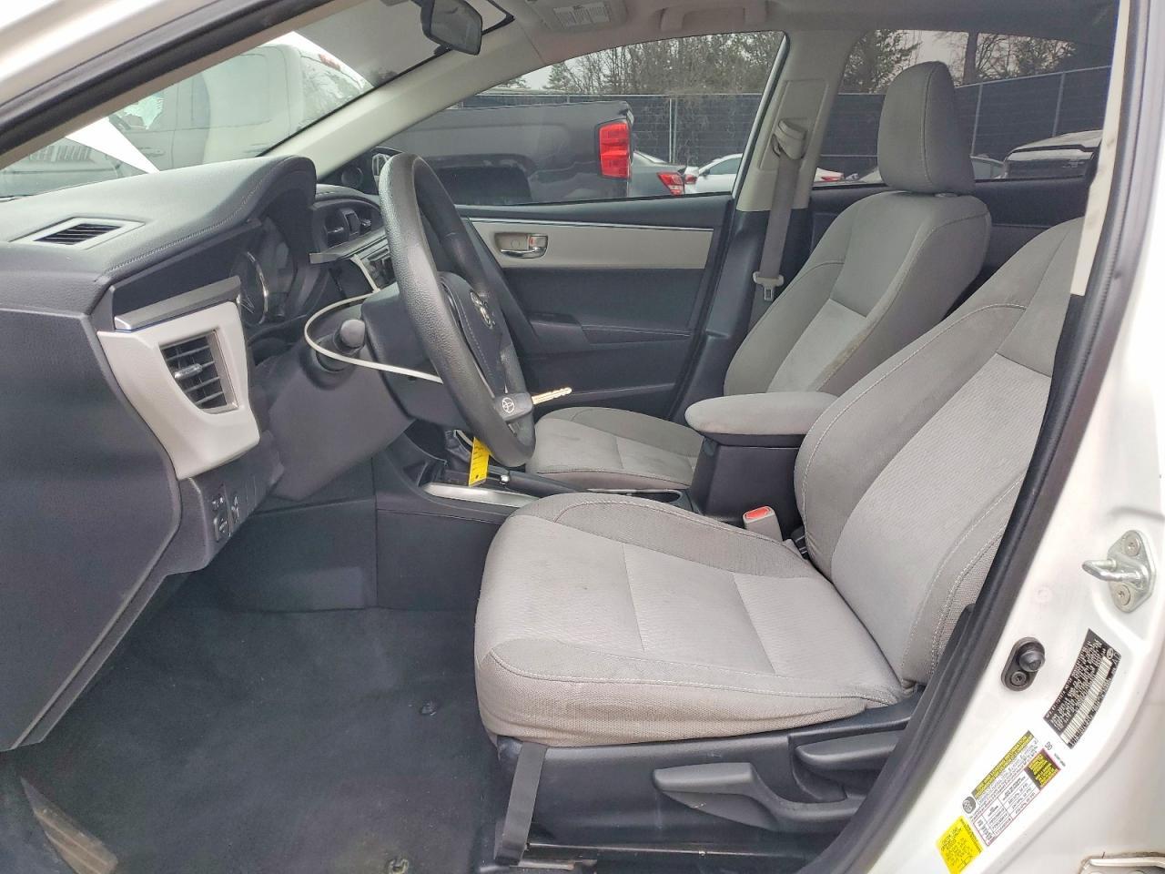 2014 Toyota Corolla Le Plus - Фото 7