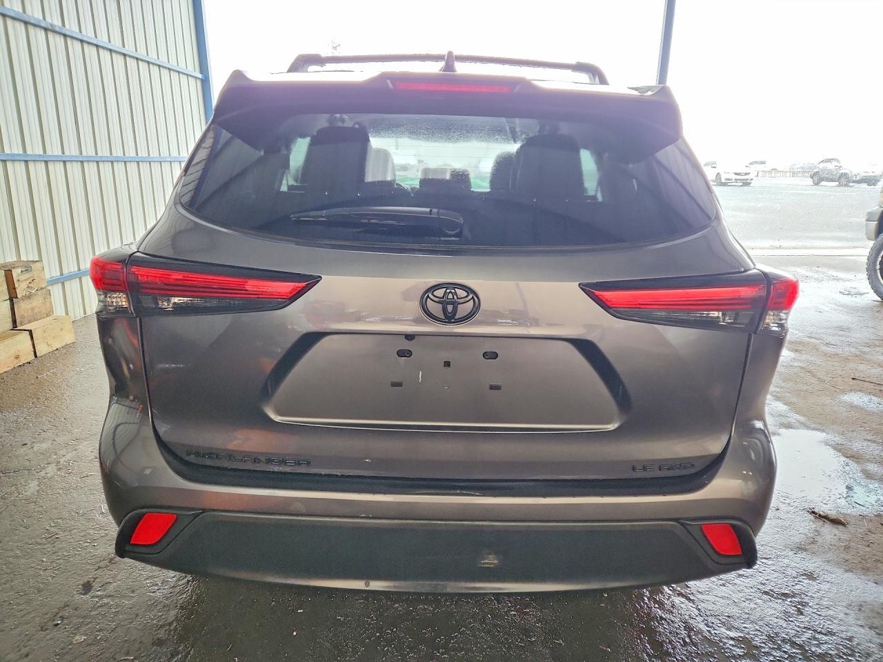 2022 Toyota Highlander Le - Фото 6