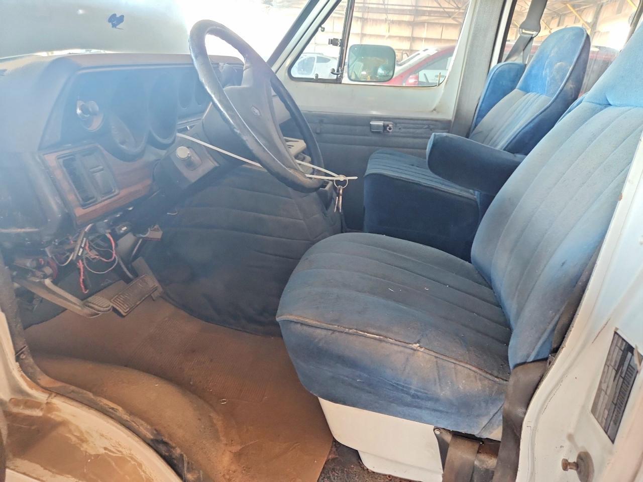 1990 Dodge Ram Van B150 - Фото 7