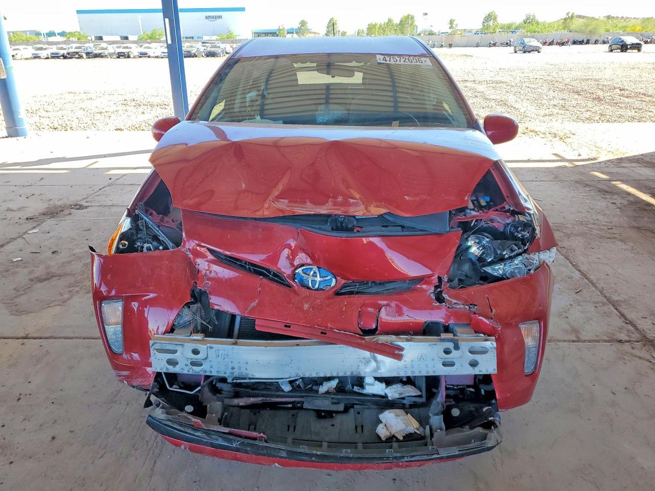 2015 Toyota Prius Two - Image 5