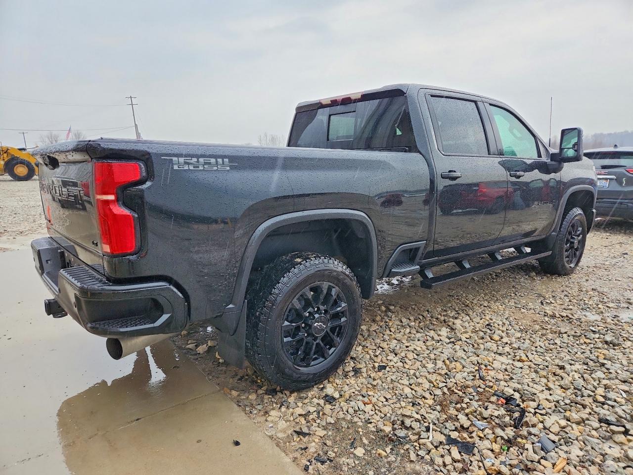 2025 Chevrolet Silverado K2500 Heavy Duty Lt - Image 3
