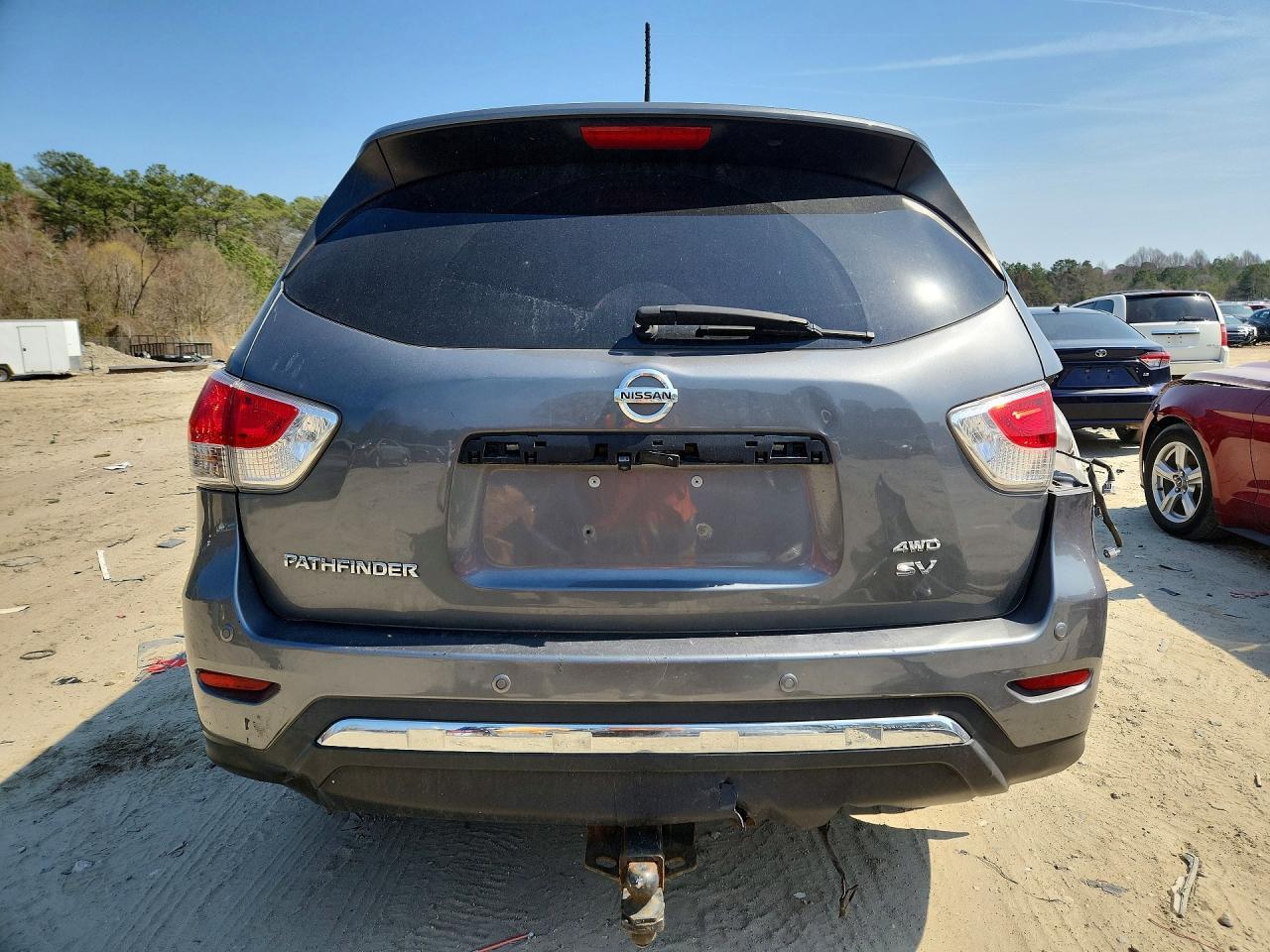 2015 Nissan Pathfinder Sv - Image 6