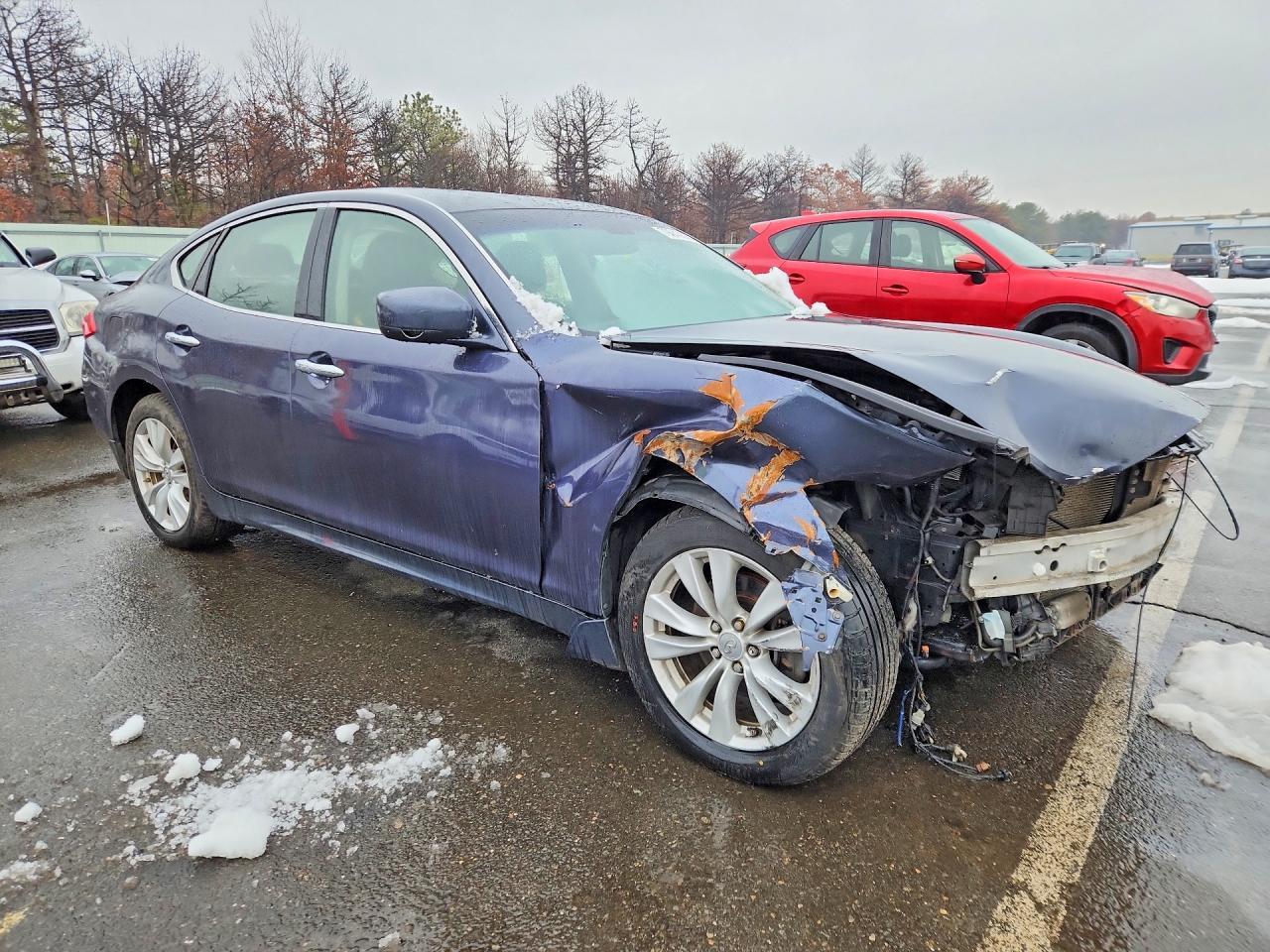 2011 Infiniti M37 X - Image 4