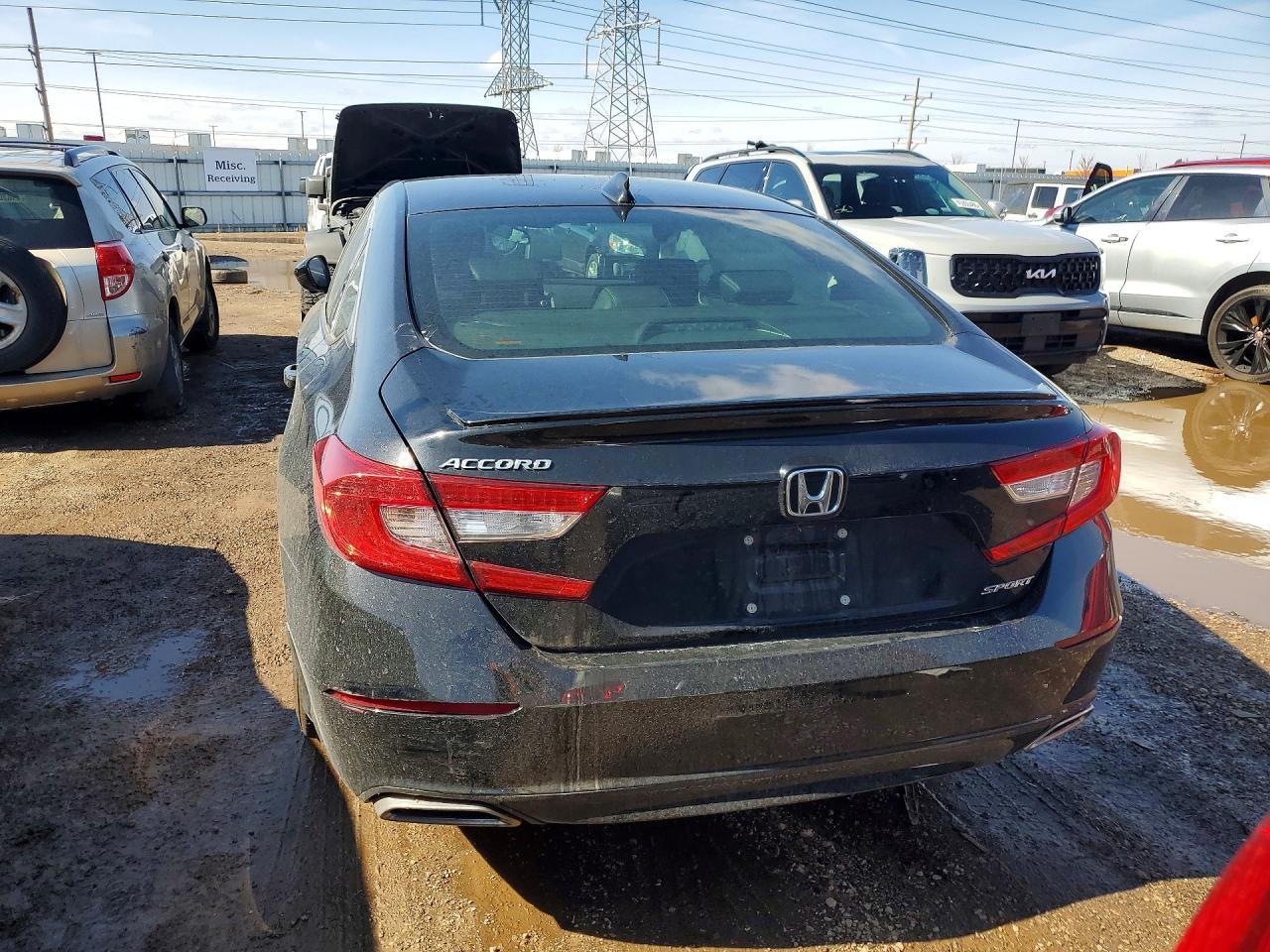 2022 Honda Accord Sport - Image 6