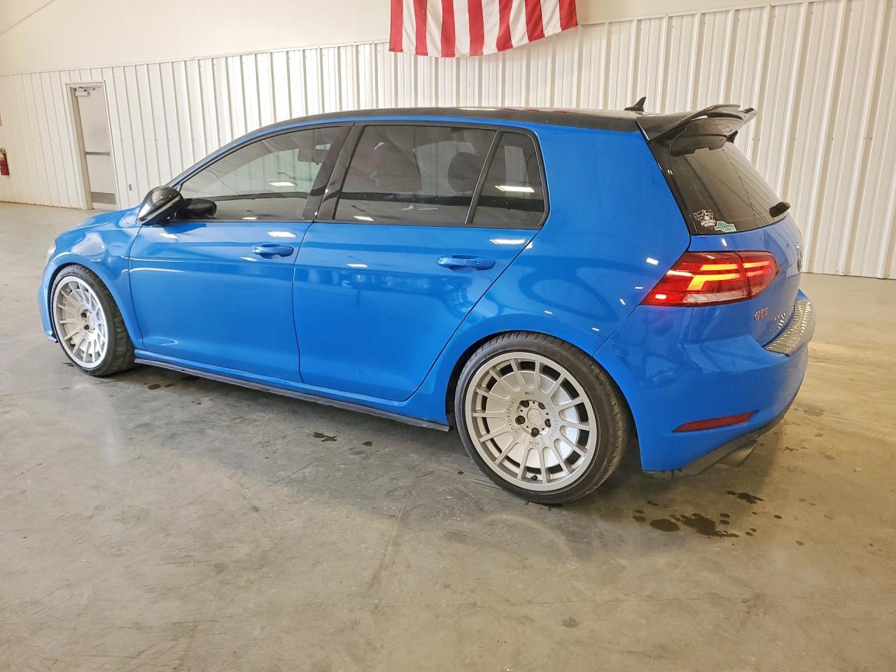 2019 Volkswagen Gti S - Фото 2