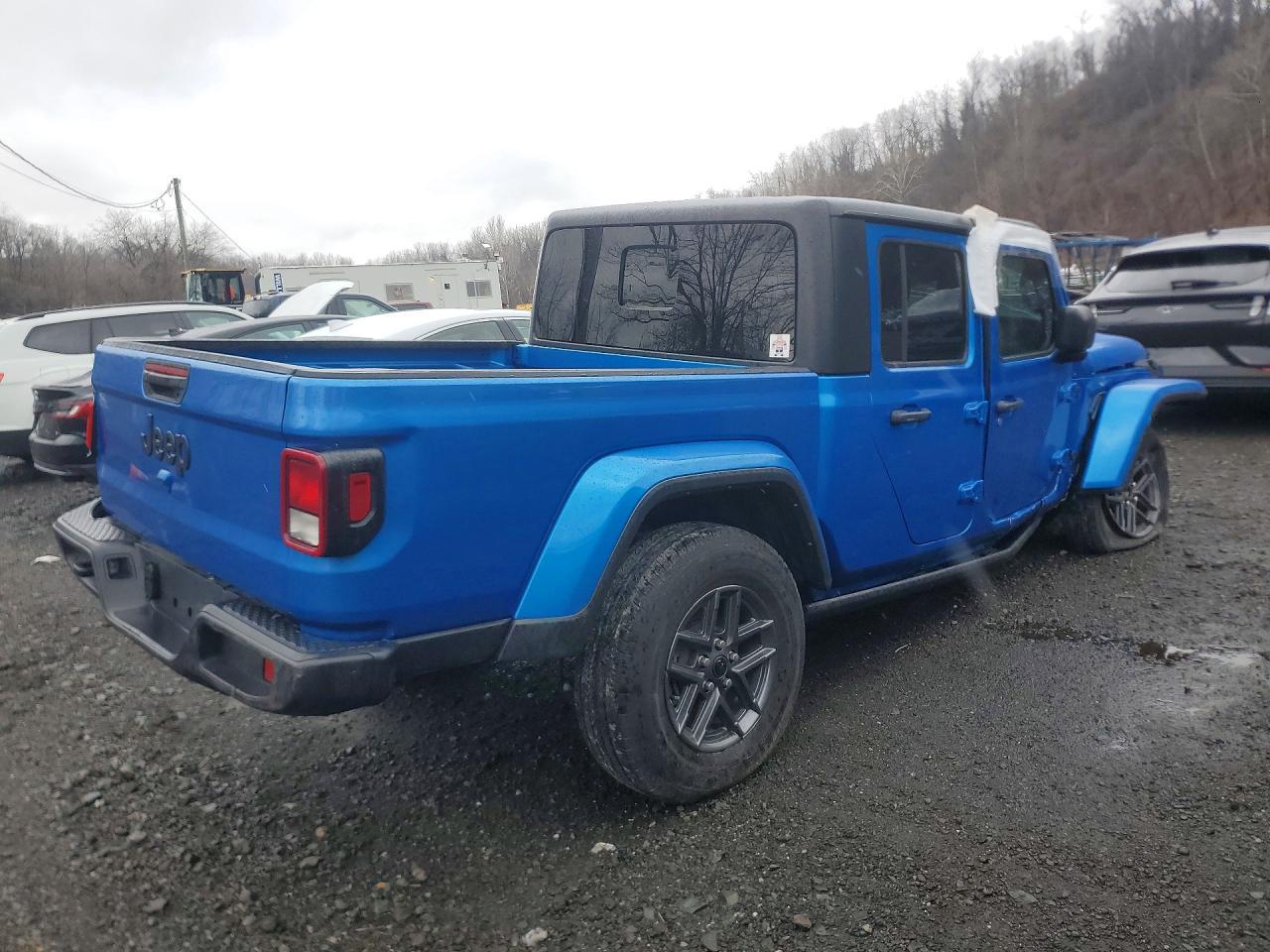 2024 Jeep Gladiator Sport - Фото 3