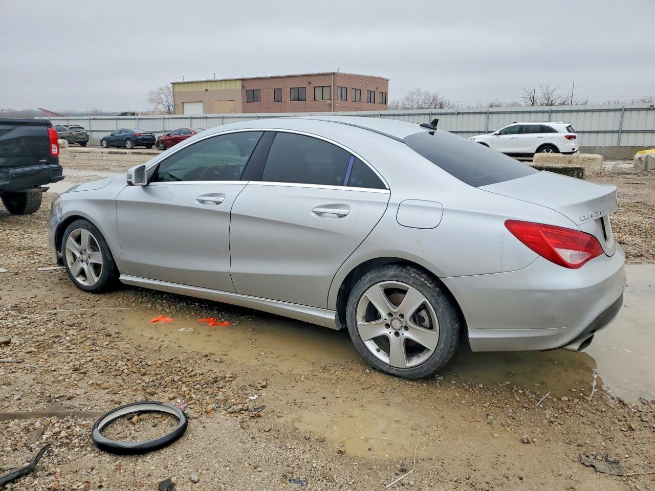 2015 Mercedes-Benz Cla 250 - Фото 2