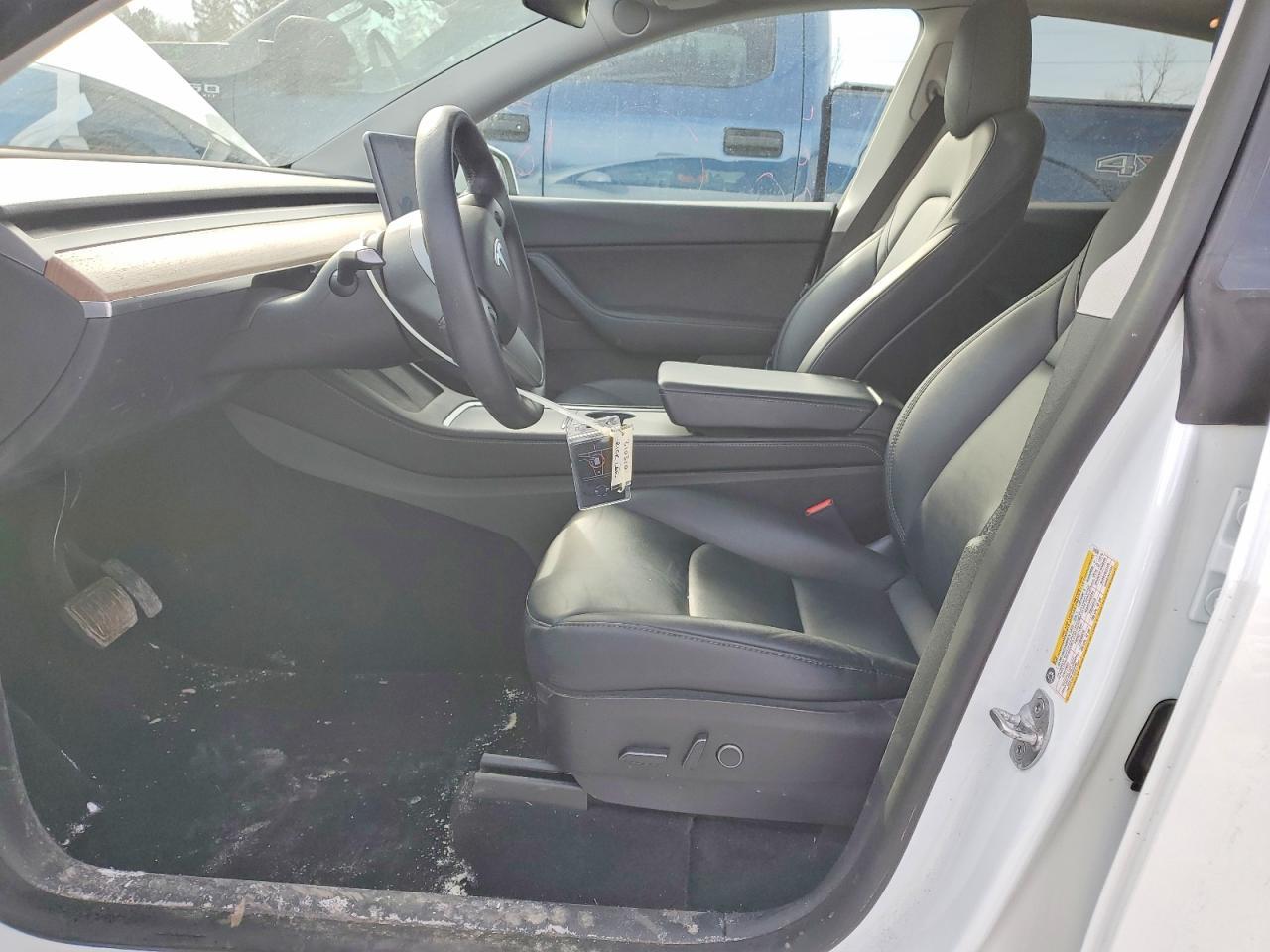 2022 Tesla Model Y - Image 7