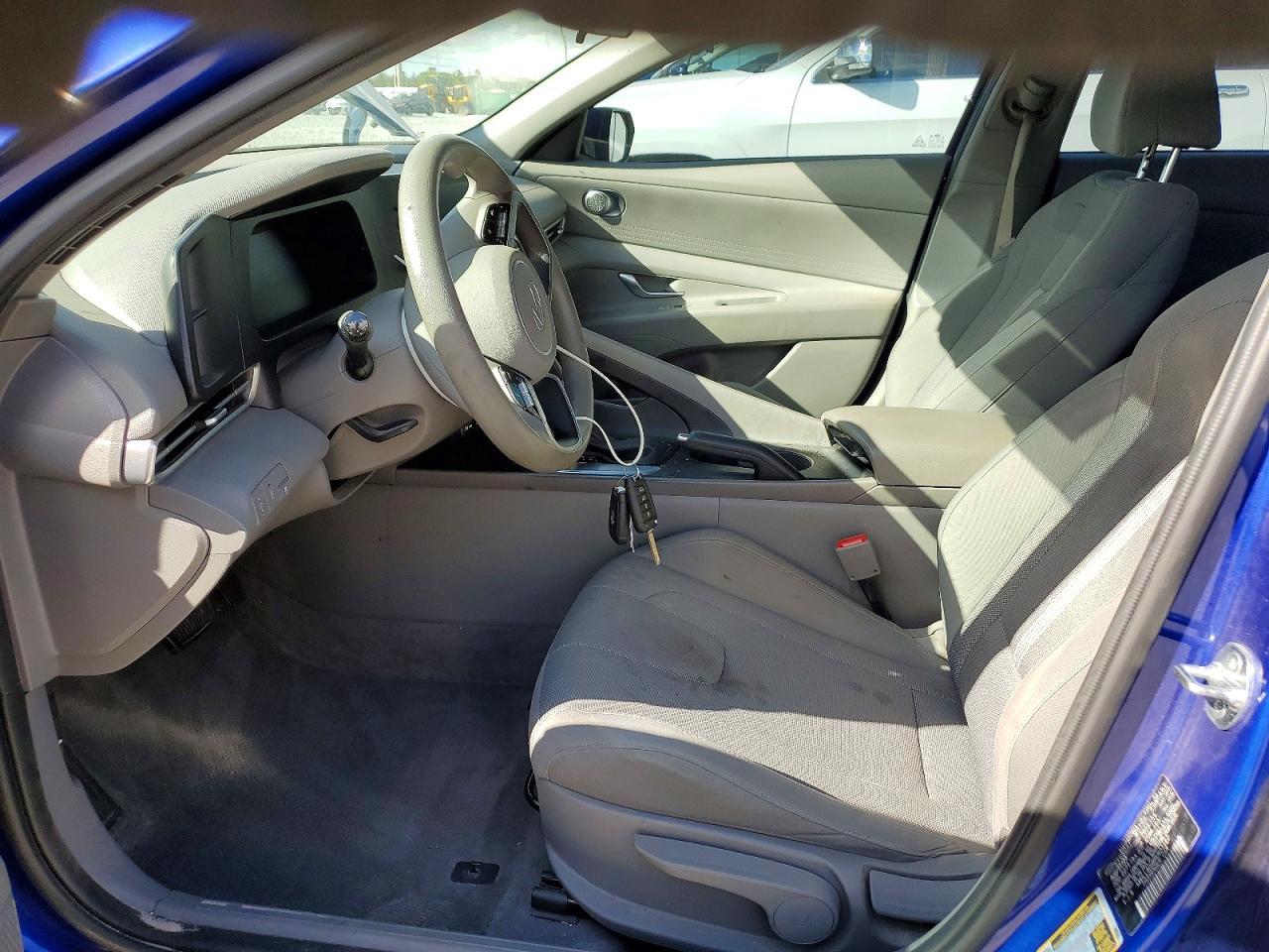 2024 Hyundai Elantra Se - Фото 7