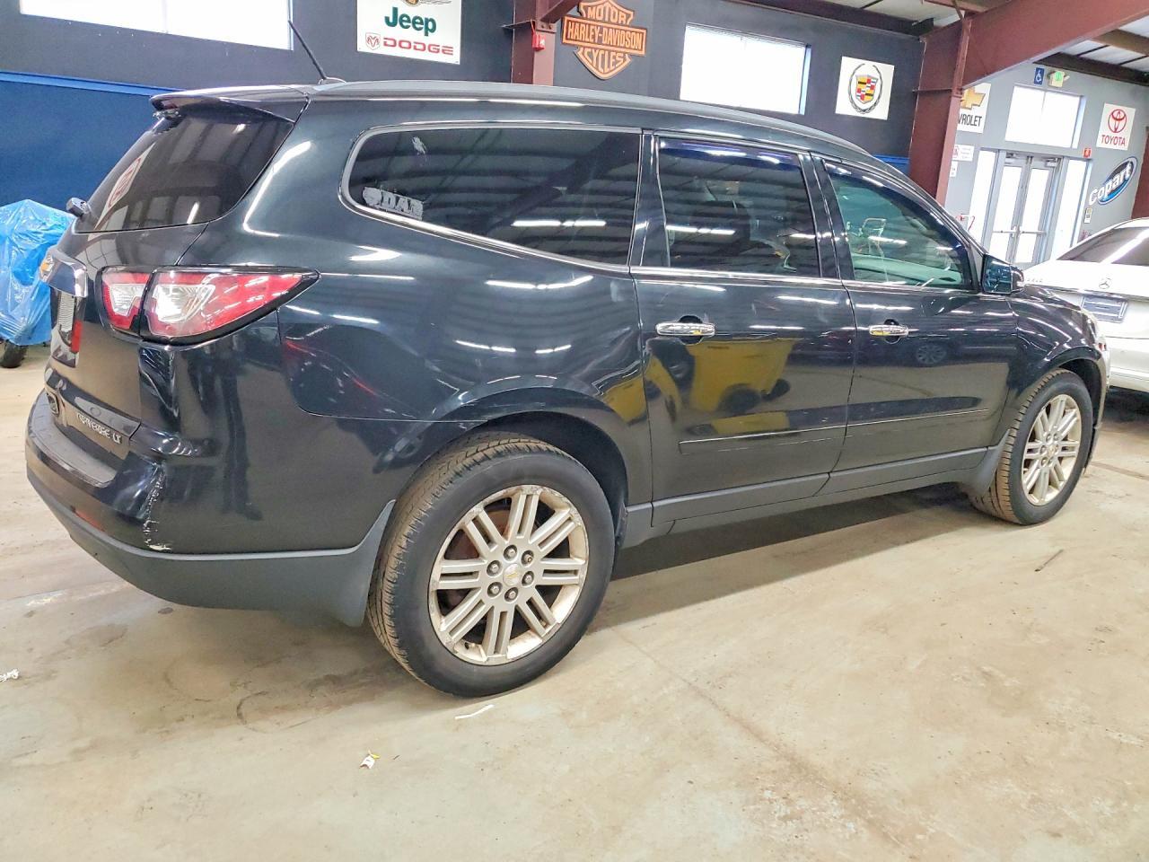 2014 Chevrolet Traverse Lt - Image 3