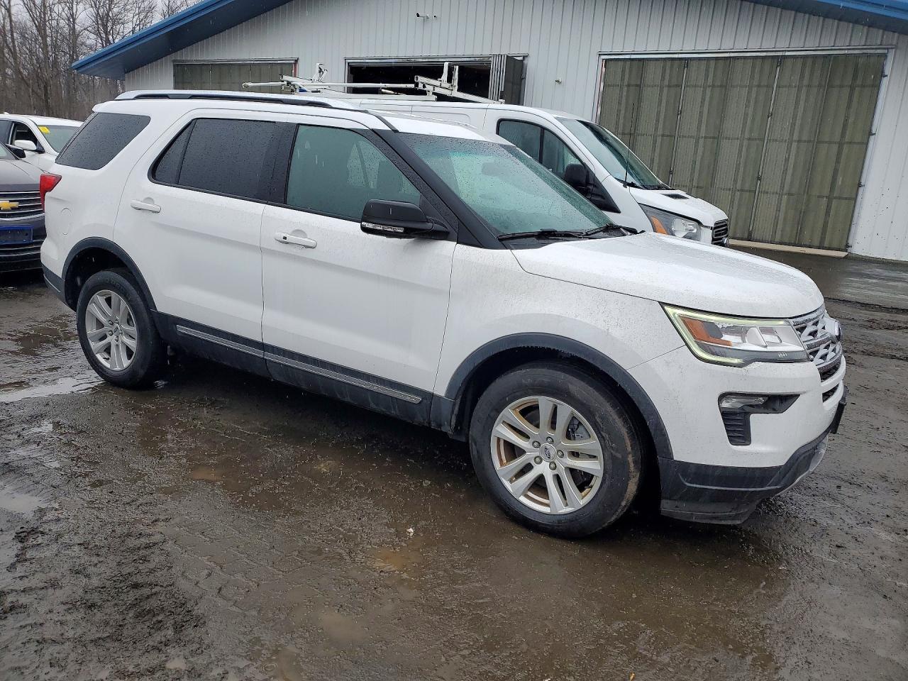 2019 Ford Explorer Xlt - Фото 4
