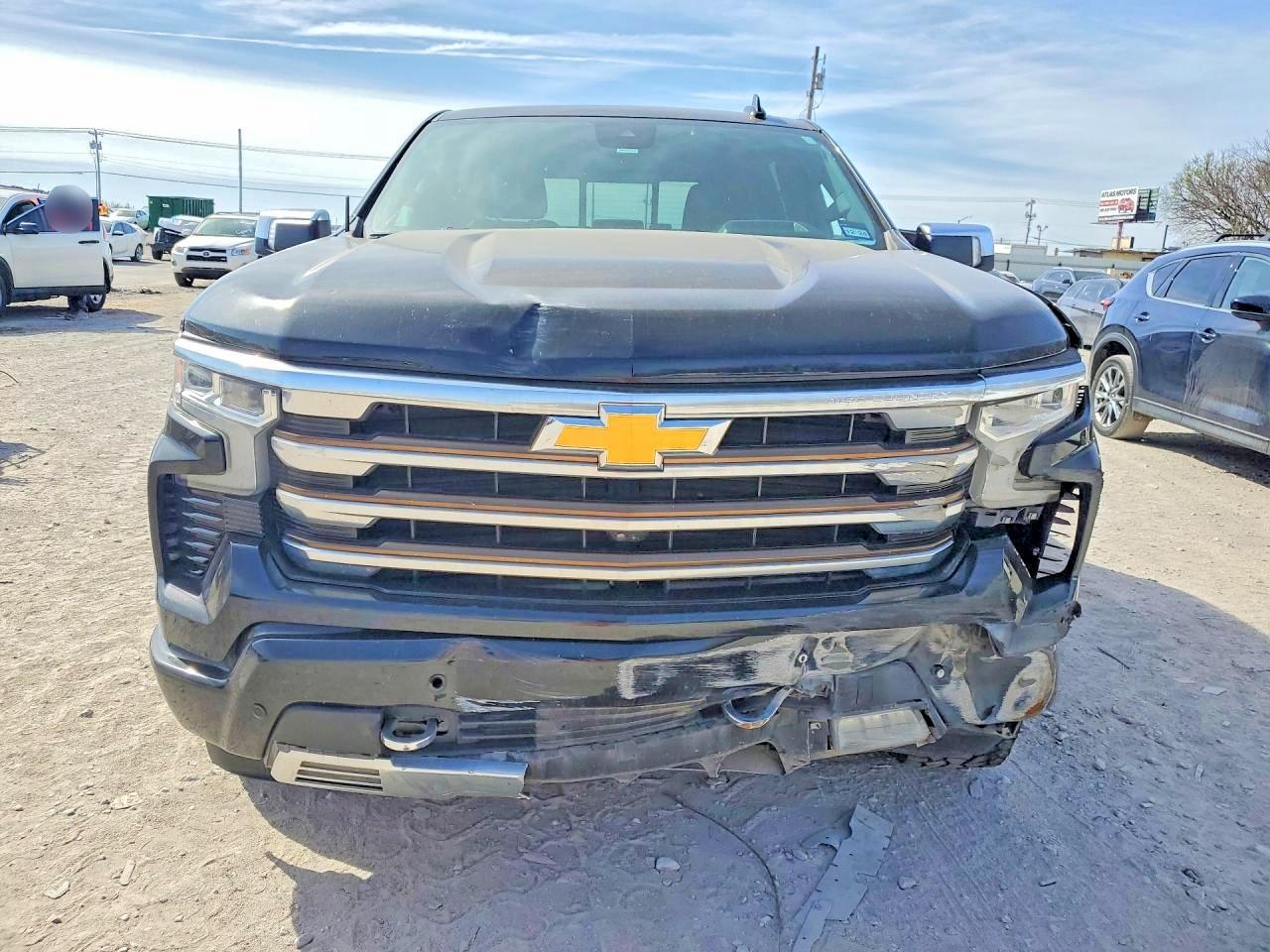 2022 Chevrolet Silverado K1500 High Country - Фото 5