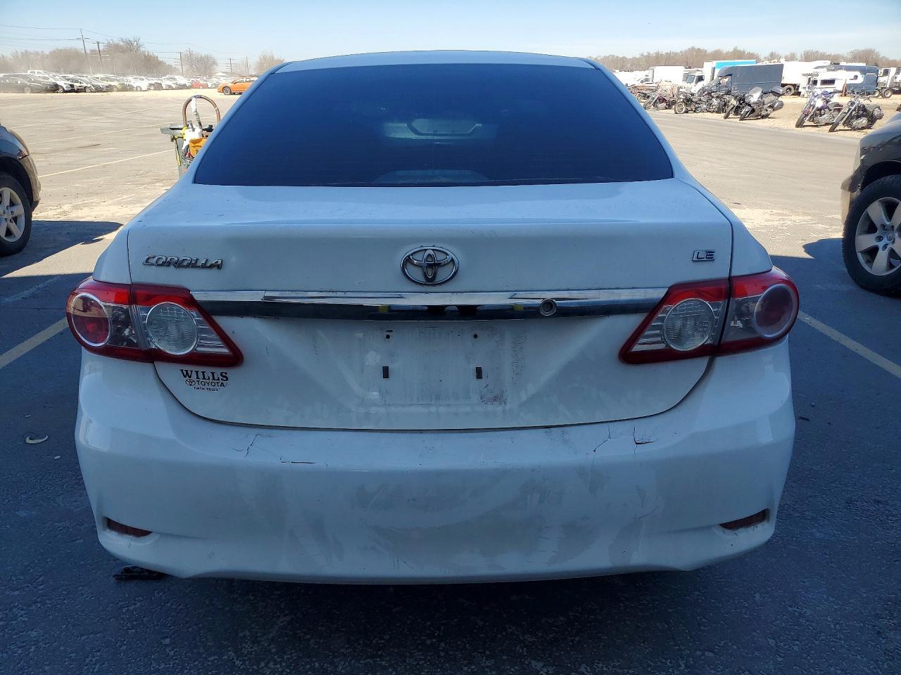 2013 Toyota Corolla Le - Фото 6