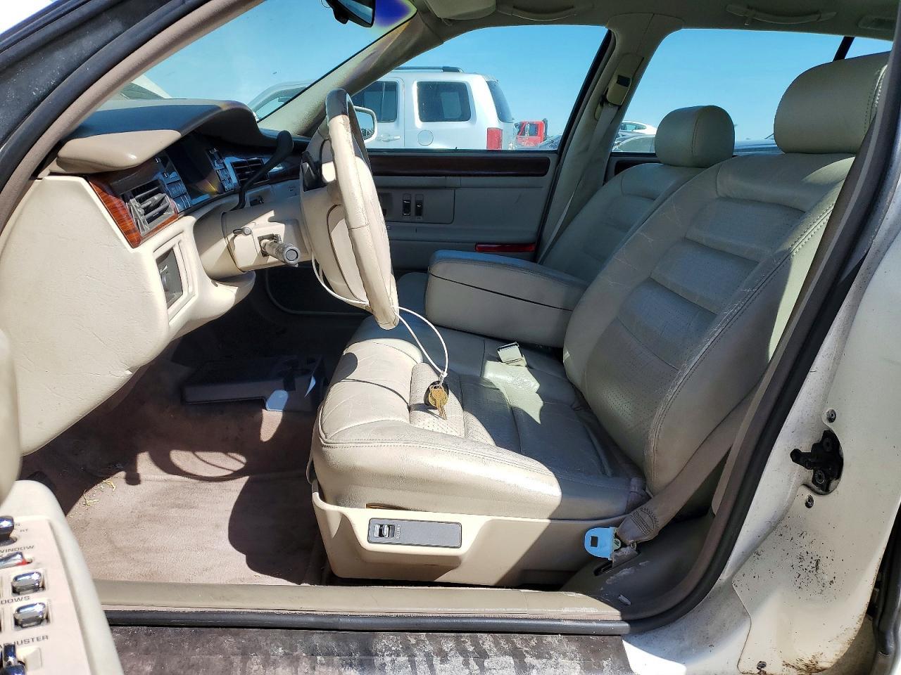 1996 Cadillac Deville - Фото 7
