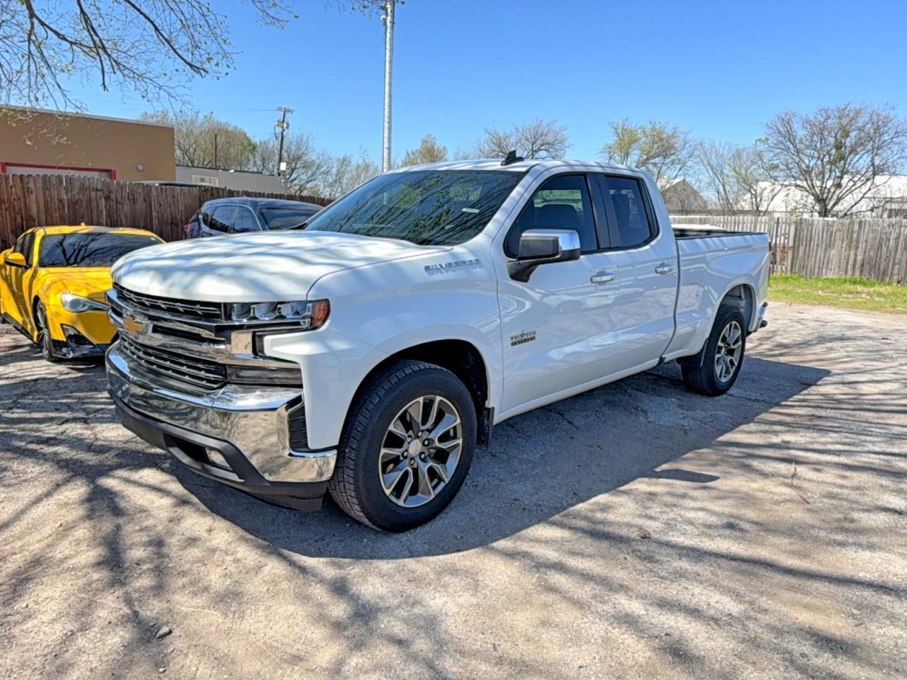 2019 Chevrolet Silverado C1500 Lt - Image 2
