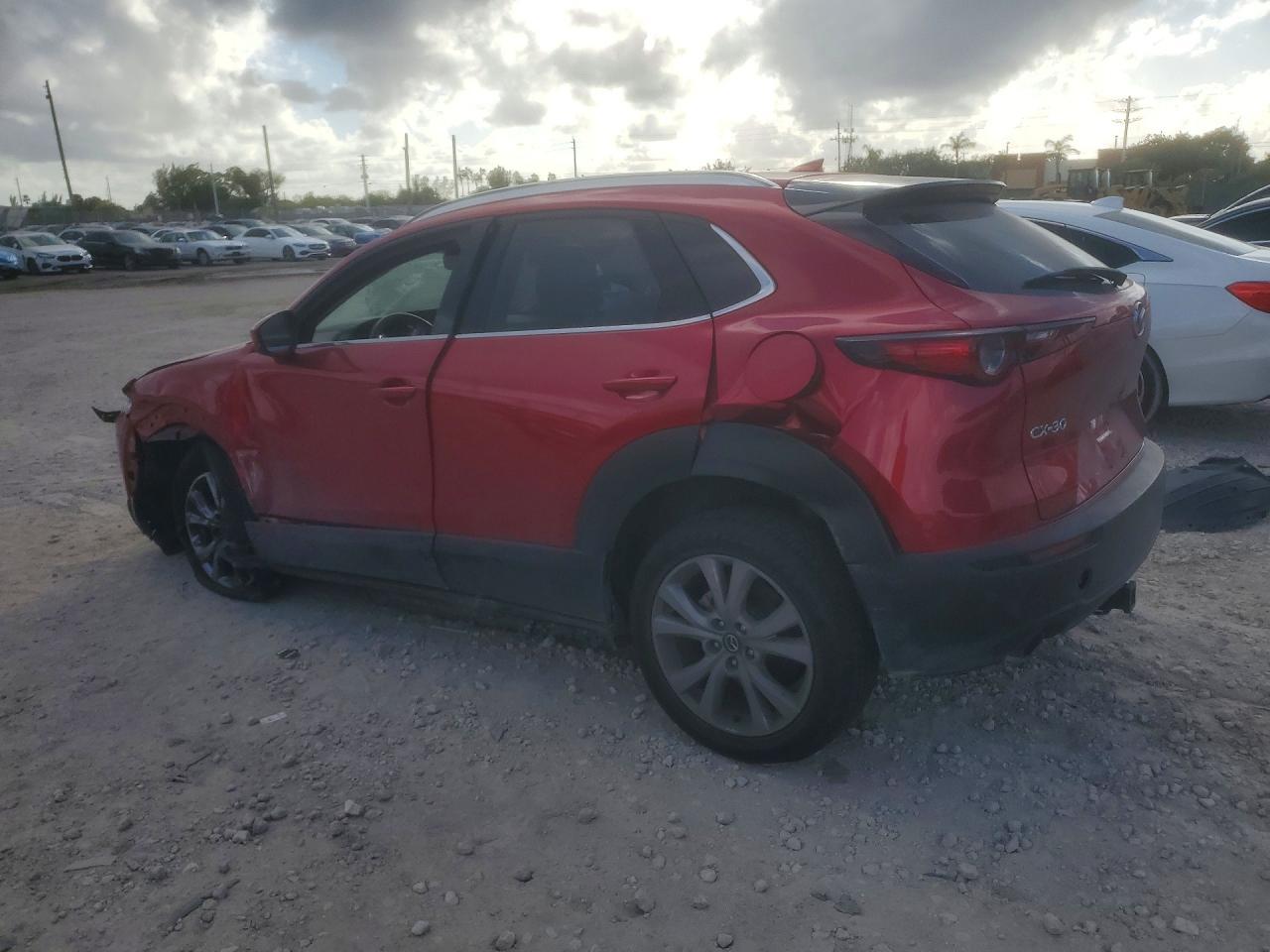 2021 Mazd Cx-30 Premium - Фото 2