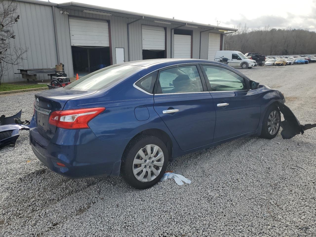 2019 Nissan Sentra S - Фото 3