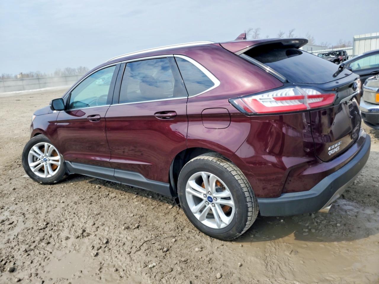 2019 Ford Edge Sel - Фото 2