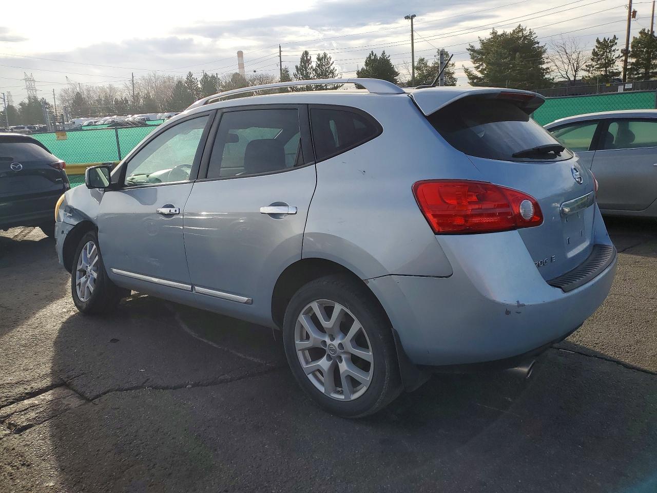 2013 Nissan Rogue S - Image 2