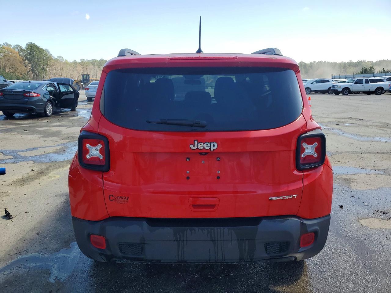 2019 Jeep Renegade Sport - Фото 6