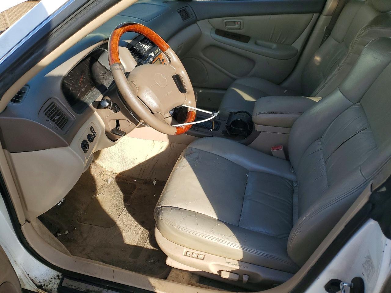 2001 Lexus Es 300 Base - Image 7