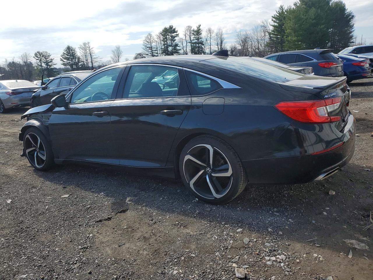 2020 Honda Accord Sport - Image 2