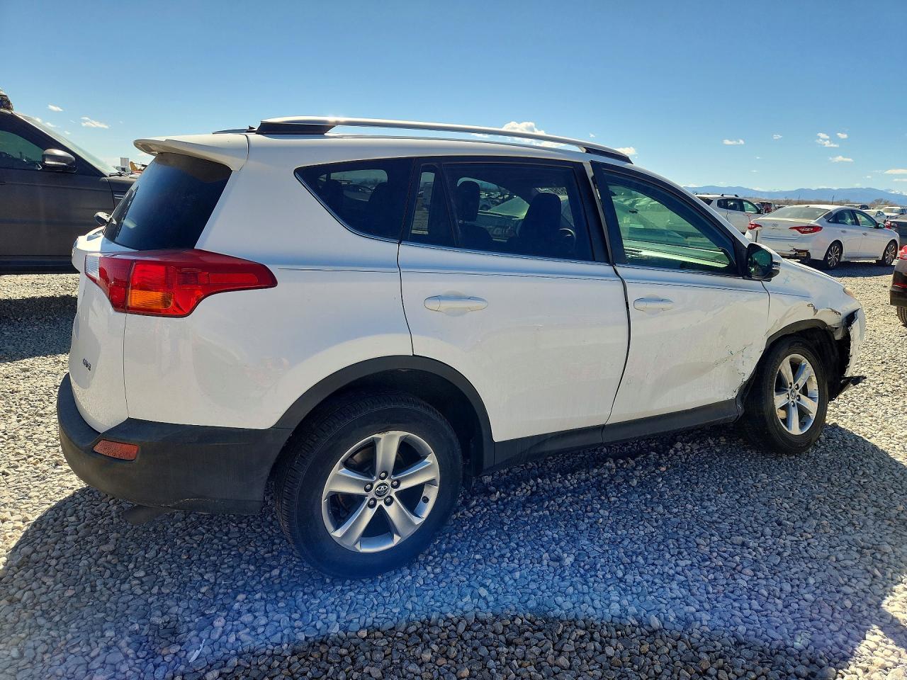 2015 Toyota Rav4 Xle - Фото 3