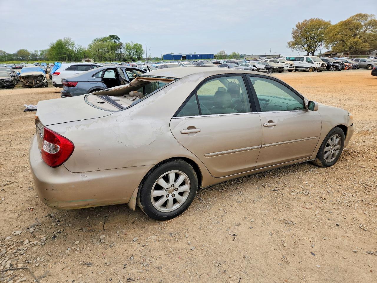 2002 Toyota Camry Xle V6 - Фото 3