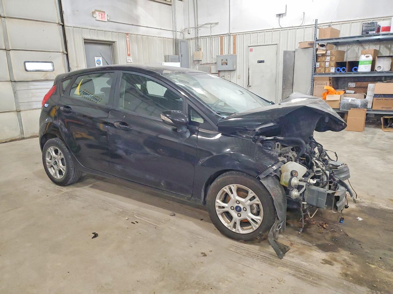 2015 Ford Fiesta Se - Image 4