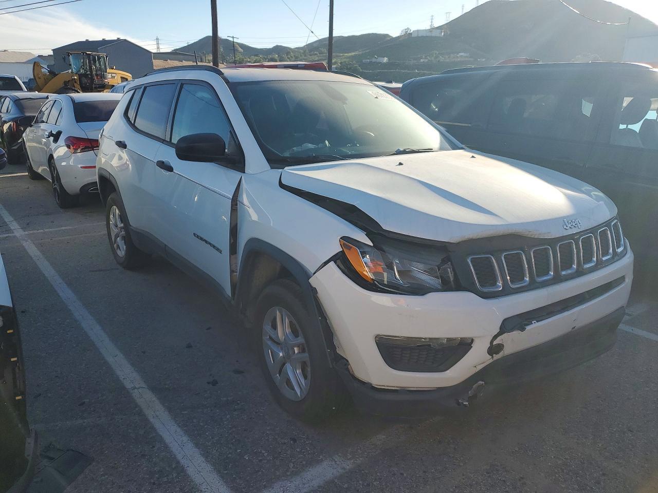 2018 Jeep Compass Sport - Image 4