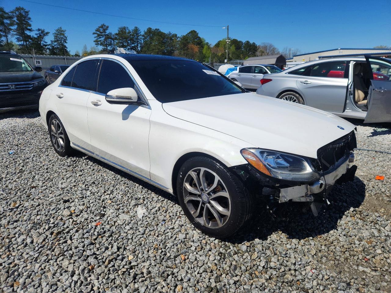 2017 Mercedes-Benz C 300 - Фото 4