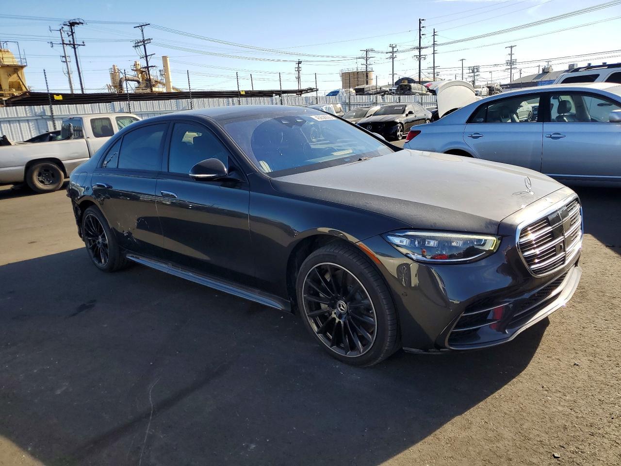2023 Mercedes-Benz S 500 4Matic - Image 4