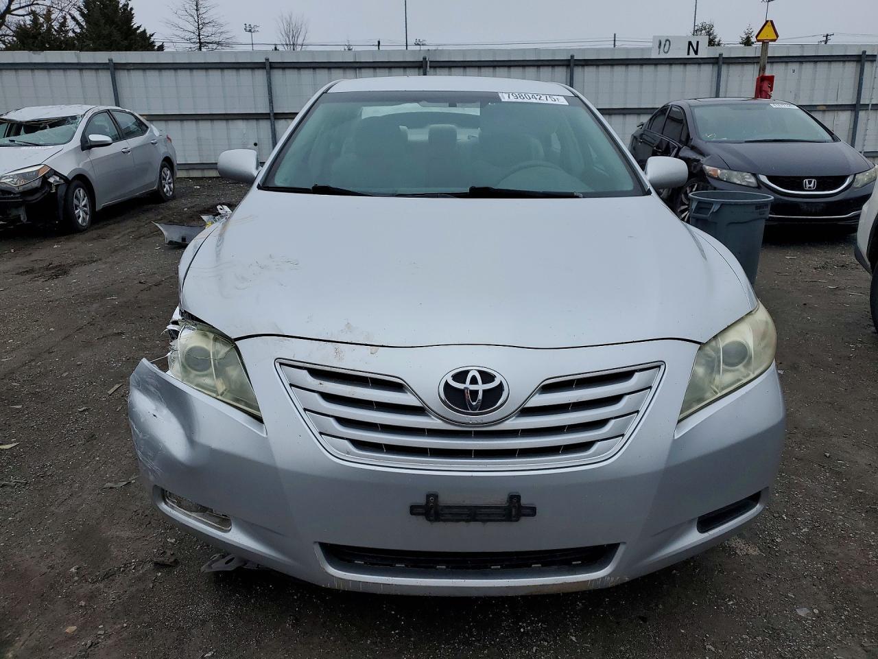 2009 Toyota Camry Le - Image 5