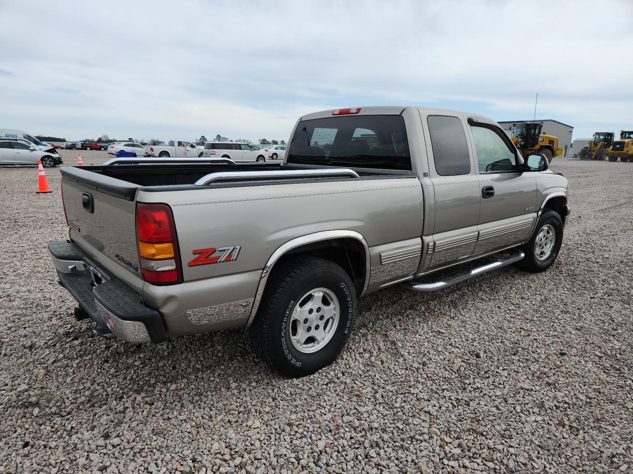 1999 Chevrolet Silverado K1500 - Image 3