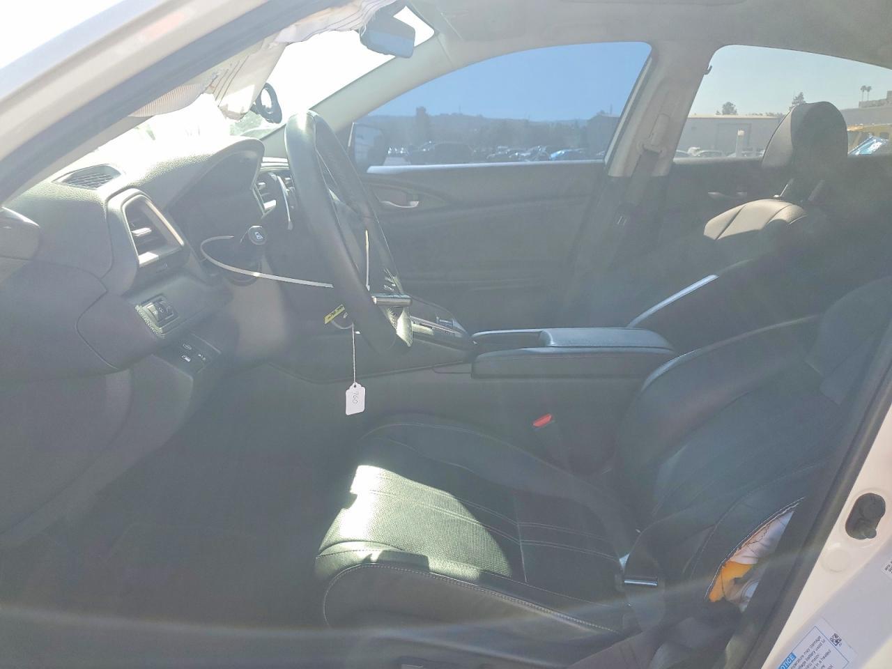 2019 Honda Insight Touring - Фото 7