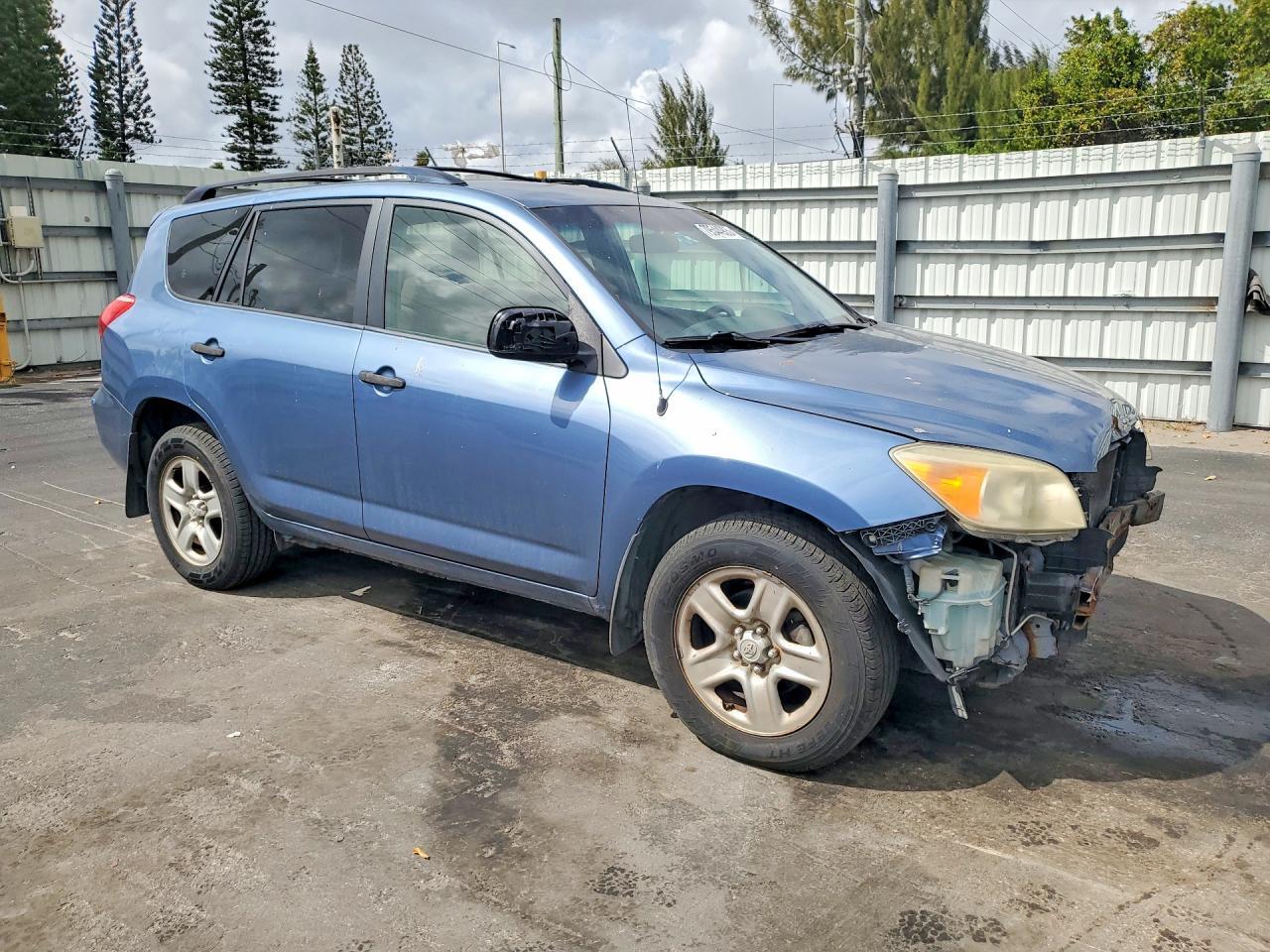 2007 Toyota Rav4 Base - Image 4