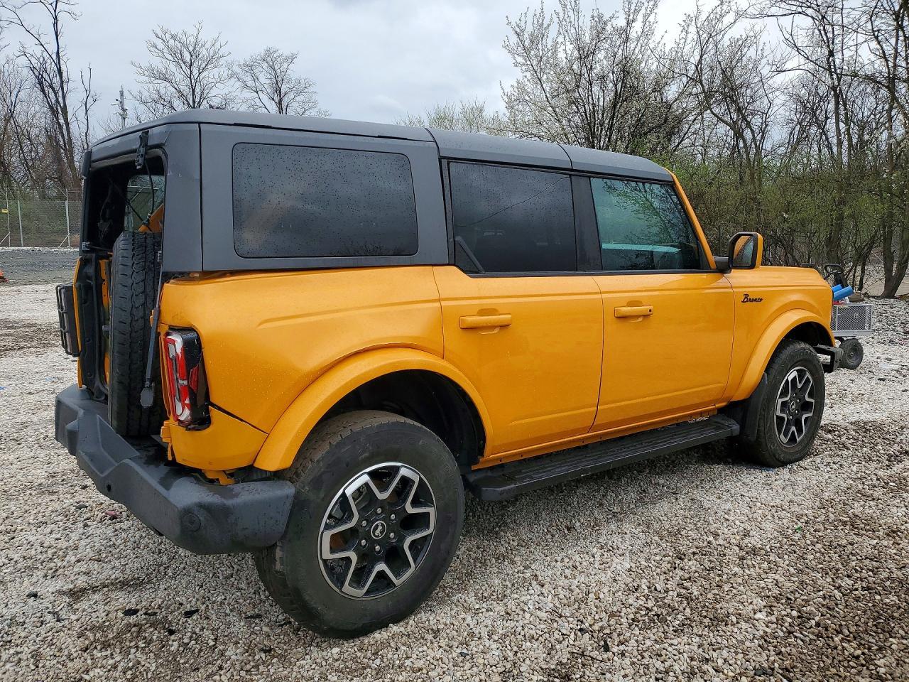 2021 Ford Bronco Base - Фото 3