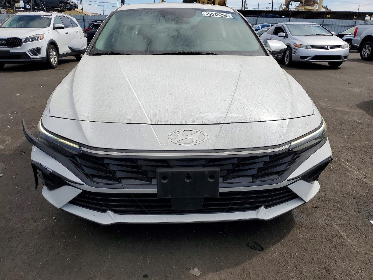 2025 Hyundai Elantra Hybrid Limited - Фото 5