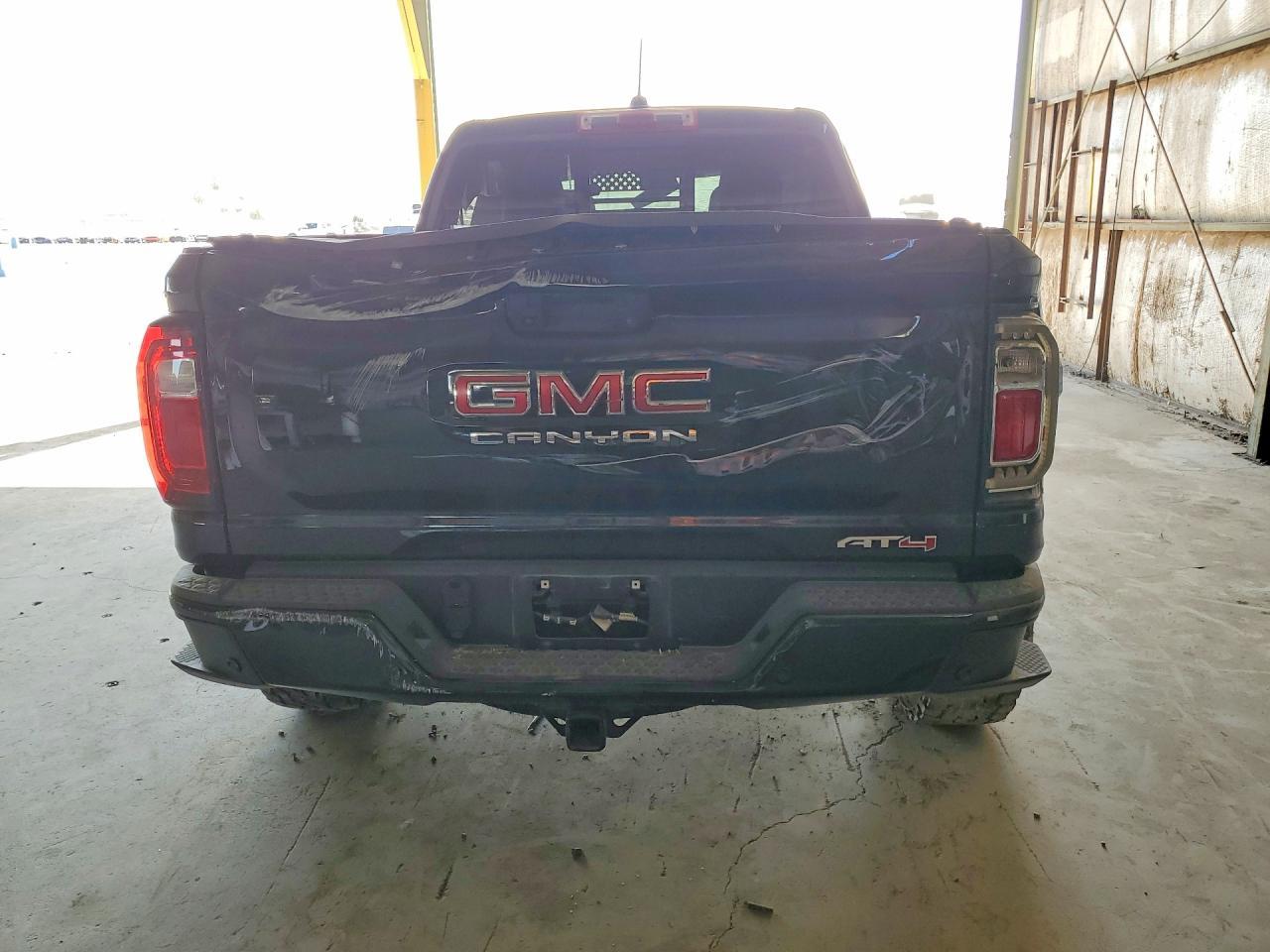 2024 GMC Canyon - Фото 6