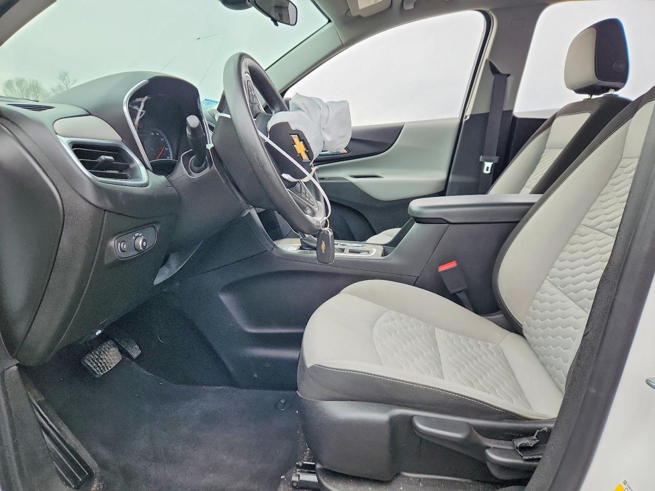 2021 Chev Equinox - Image 7